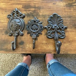 Decorative clothing/towel hooks